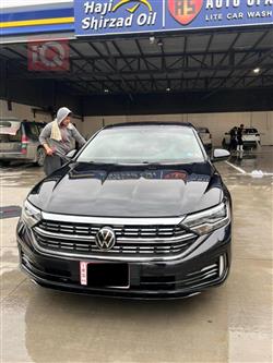 ڤۆڵکسواگن جێتا